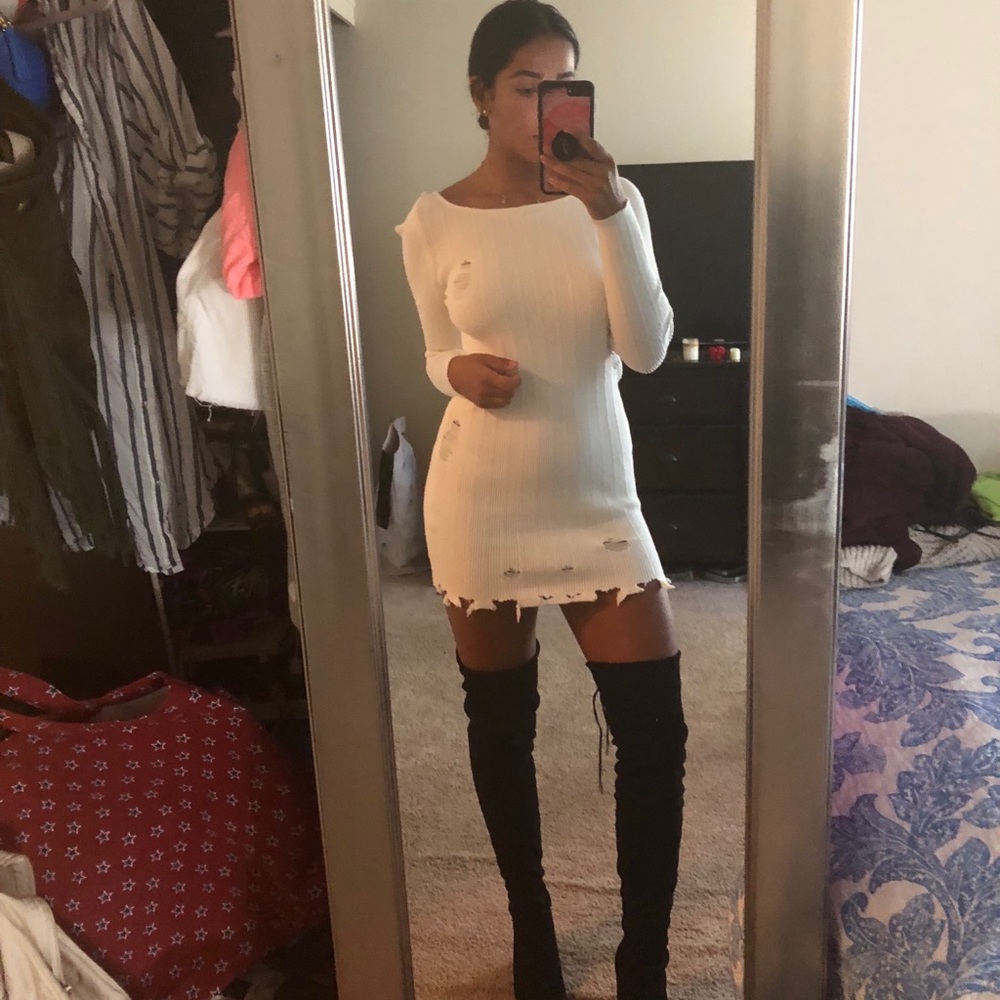 White distressed knit dress - Picture 1 of 3